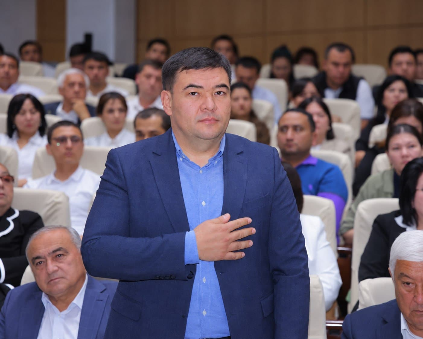 Абдулхаков Абдулазиз Ахатович Яшнобод тумани ҳокими лавозимига тасдиқланди