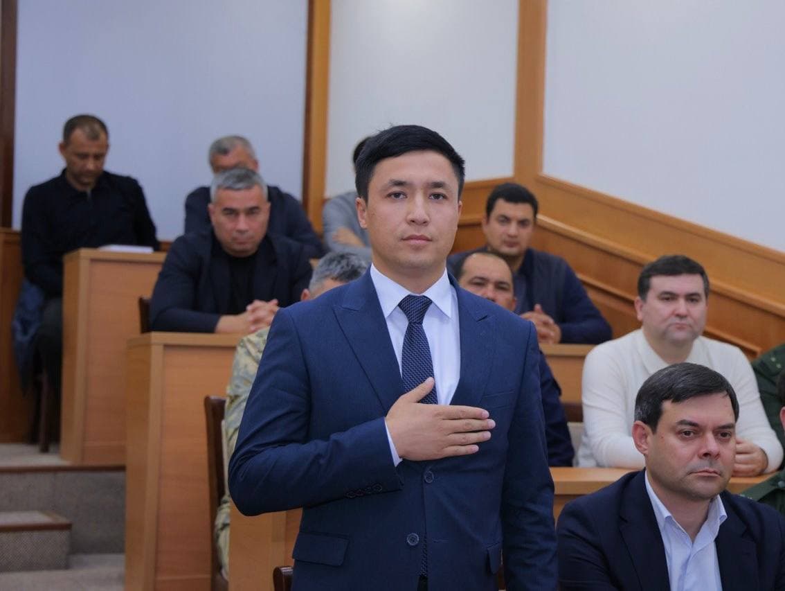 Жумабоев Акмал Мурадович Яккасарой тумани ҳокими лавозимига тайинланди